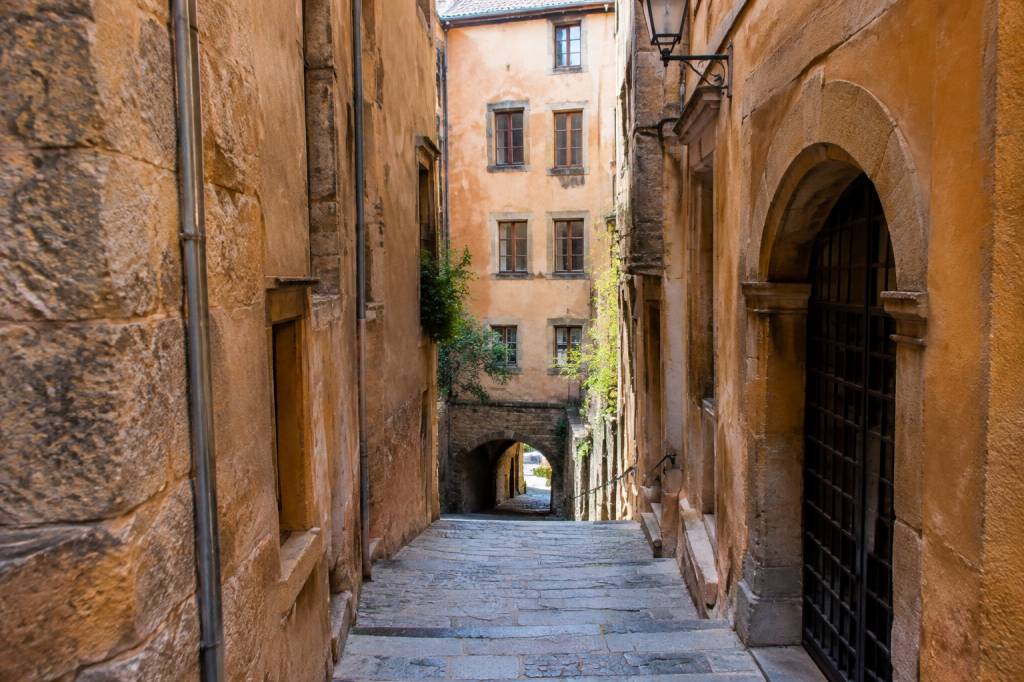 Traboules du Vieux Lyon et de la Croix-Rousse : lesquelles sont ouvertes au public et comment les trouver